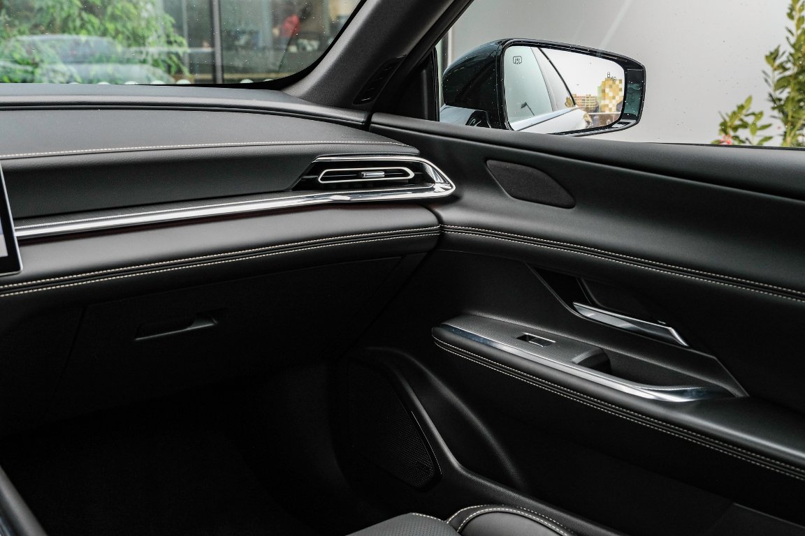 Mazda 6e