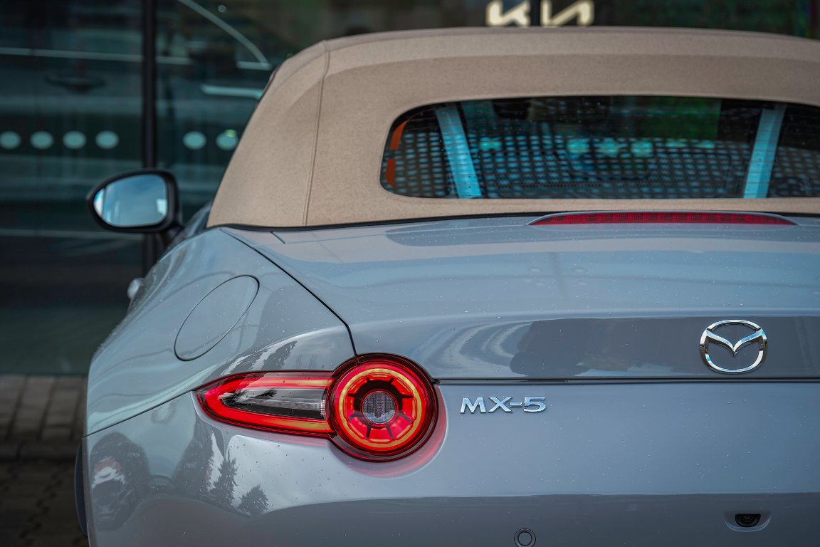 Mazda MX-5