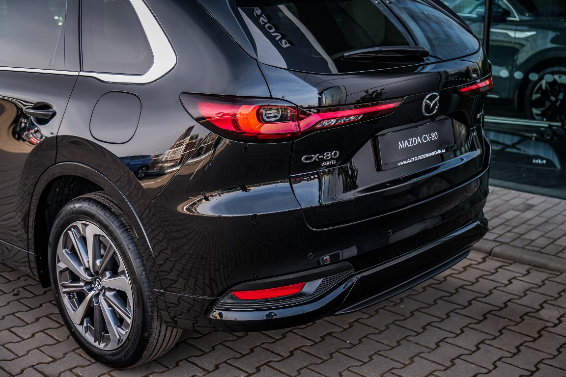 Mazda CX-80