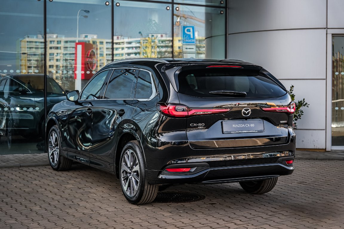 Mazda CX-80