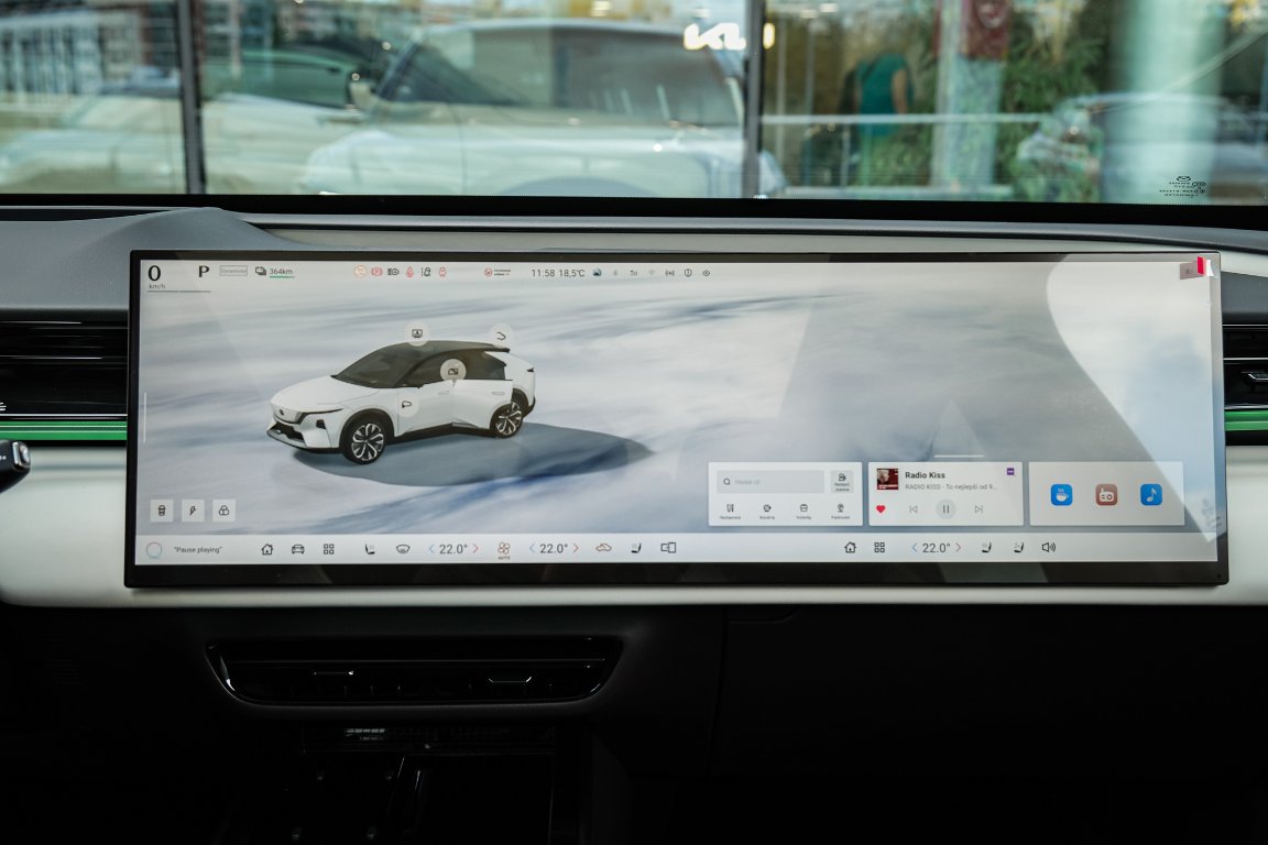 Mazda CX-6e