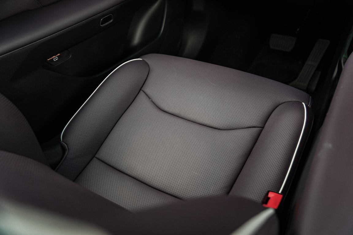 Mazda CX-6e