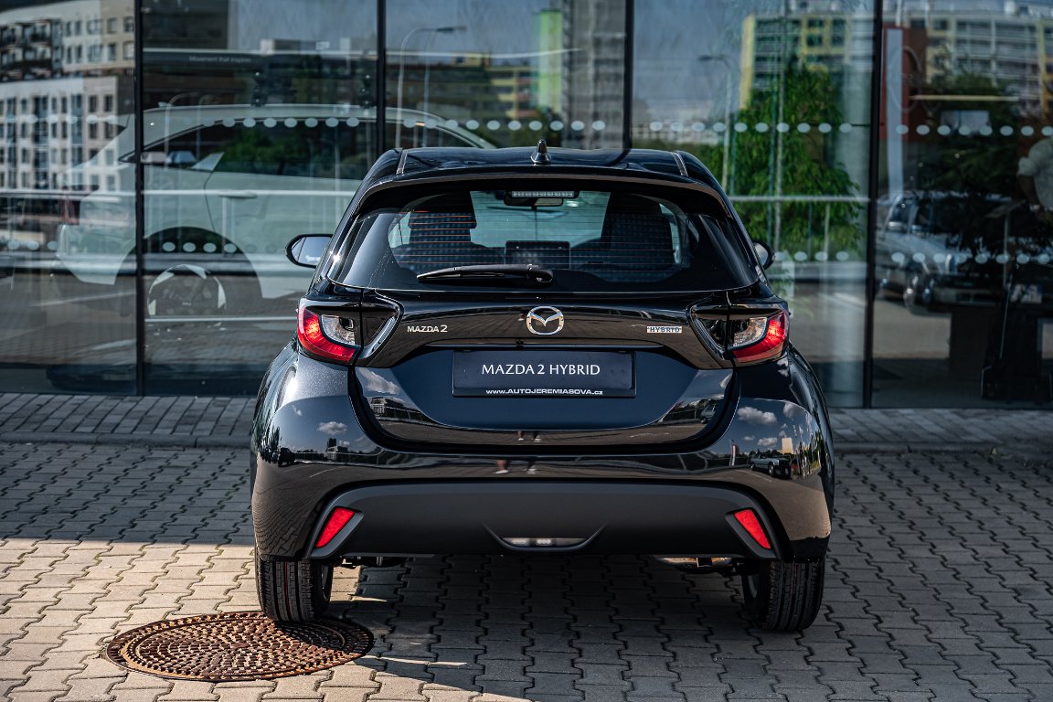 Mazda 2 Hybrid