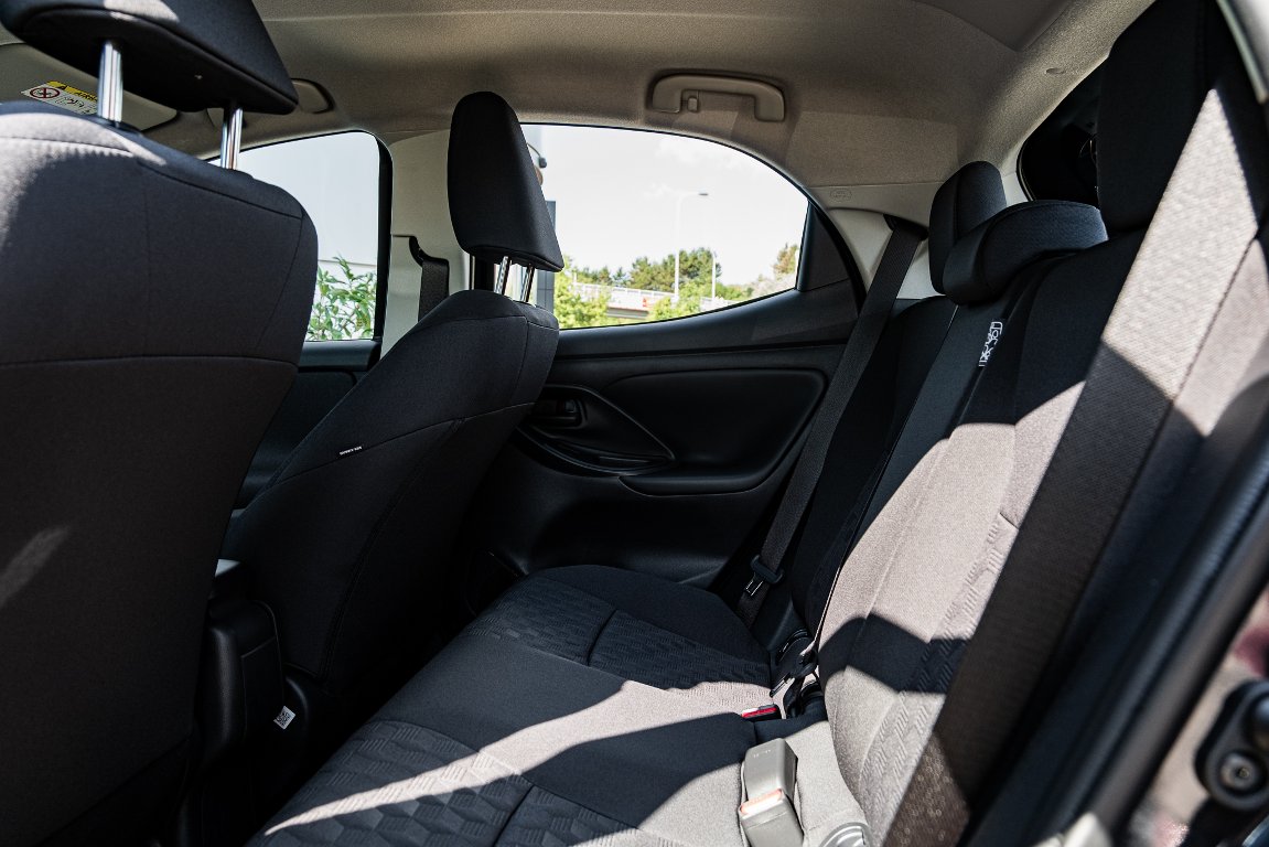 Mazda 2 Hybrid